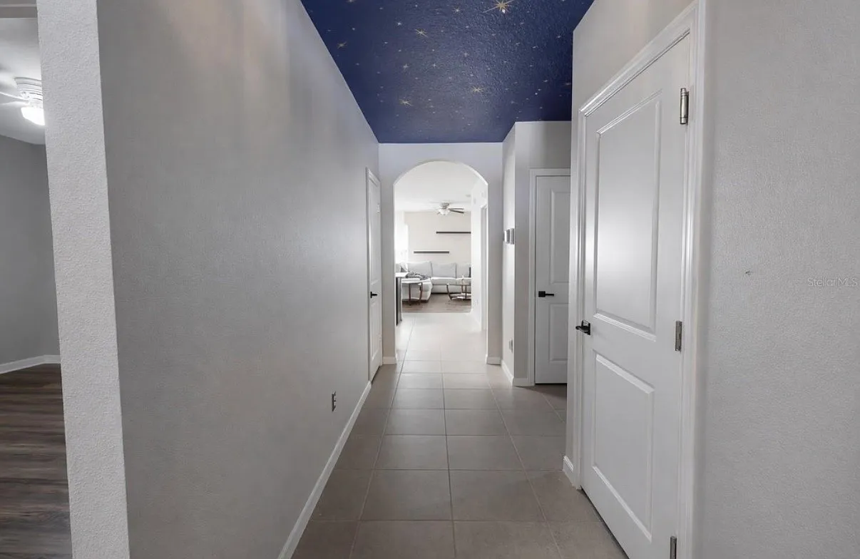 Myrtle Rock Dr, Riverview — Photo 1