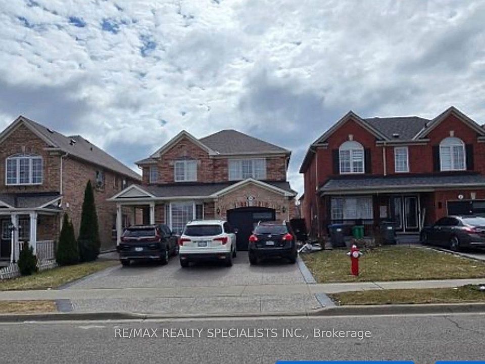1st image of 35 Triple Crown Dr