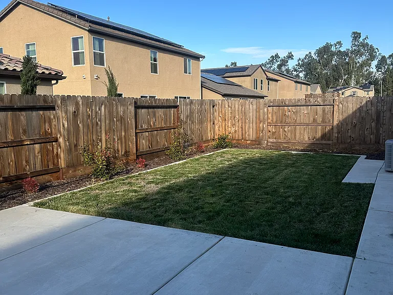 6690 E Berkeley Ave — Photo 2