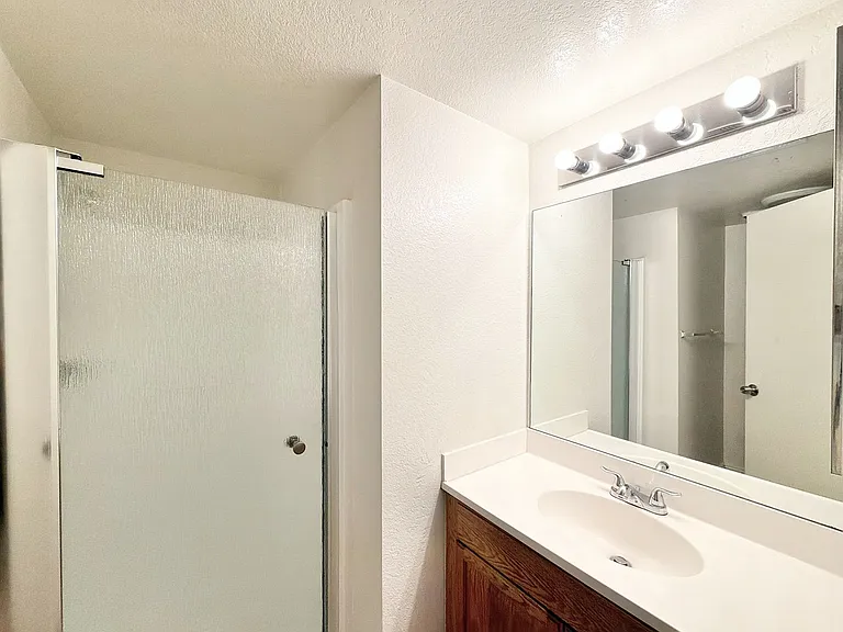 32945 Cielo Vista Rd #B — Photo 15