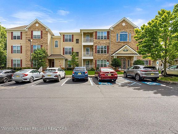 4th image of 114 Sophee Ln