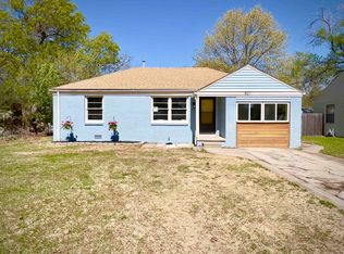 621 S Drury Ln, Wichita, KS 67207