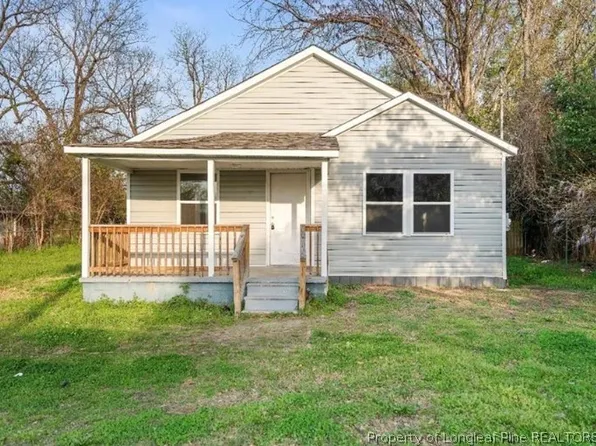 313-315 S Racepath St, Fayetteville, NC 28301