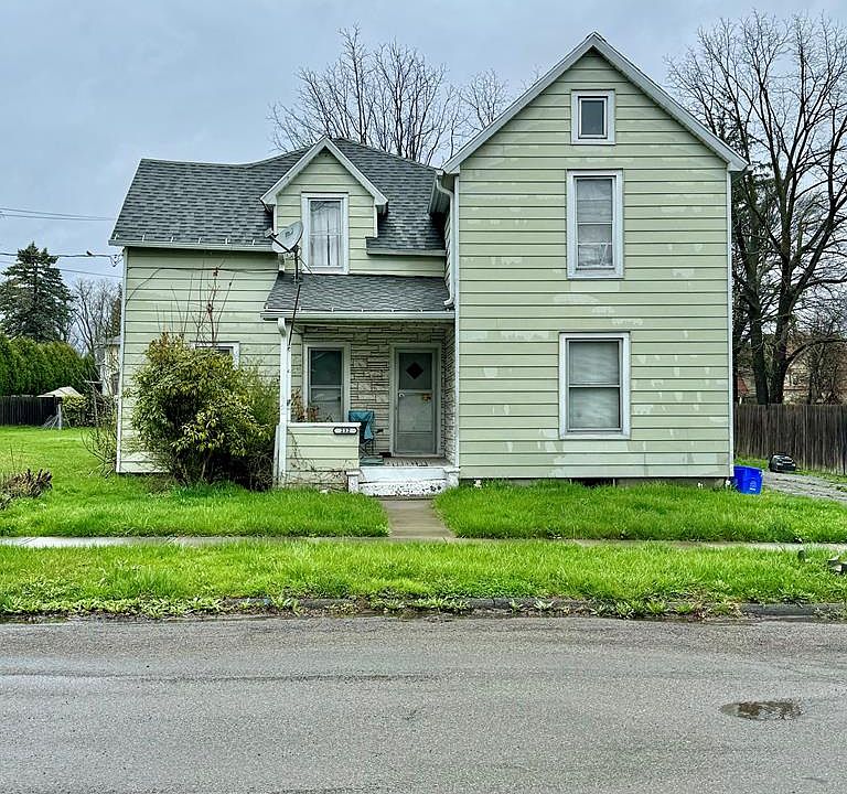 1st image of 212 Front St