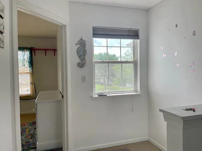 880 Genesee Dr — Photo 23
