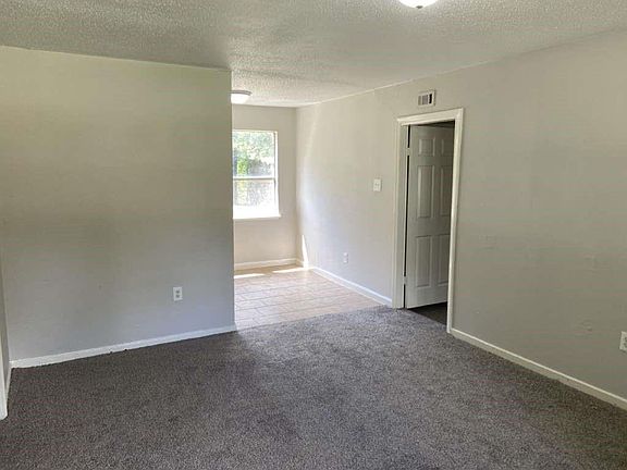 5th image of 5414 Northridge Dr