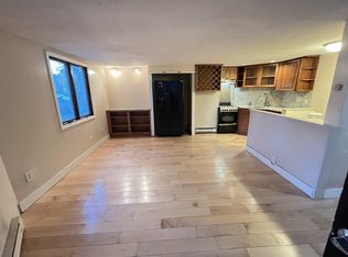 38 Broadway #1R, Beverly, MA 01915