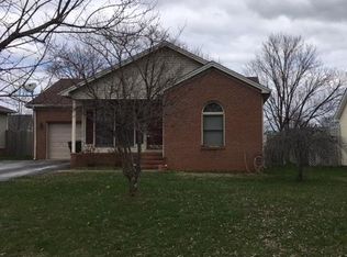 634 Winchester Dr, Hopkinsville, KY 42240