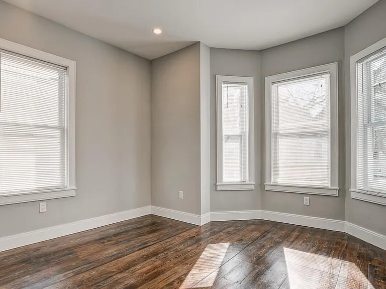 147 Boston St #1A — Photo 4