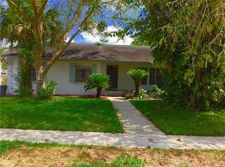 8403 Village Green Rd, Orlando, FL 32818