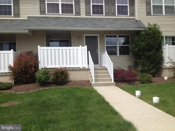 288 Flagstone Rd #7, Chester Springs, PA 19425