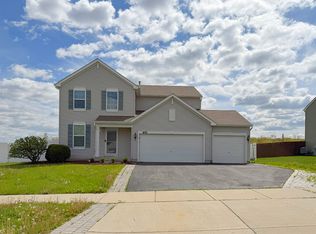 651 Olive Ln, Hampshire, IL 60140
