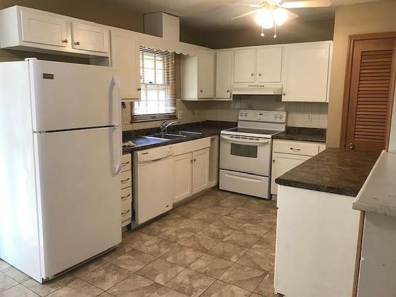 5th image of 8831 Evanston Way