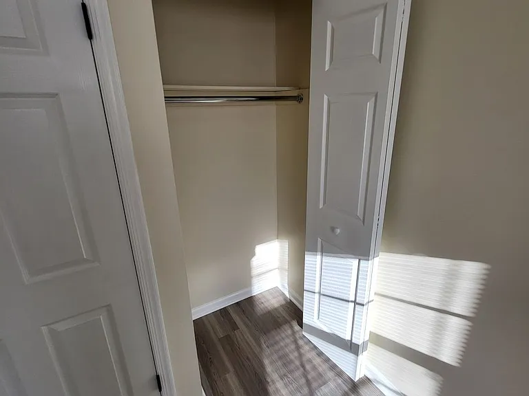 26 Sylvan Park Ct — Photo 38