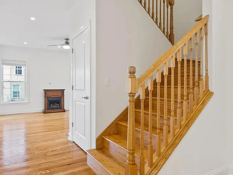 Princeton West Townhomes — Photo 9