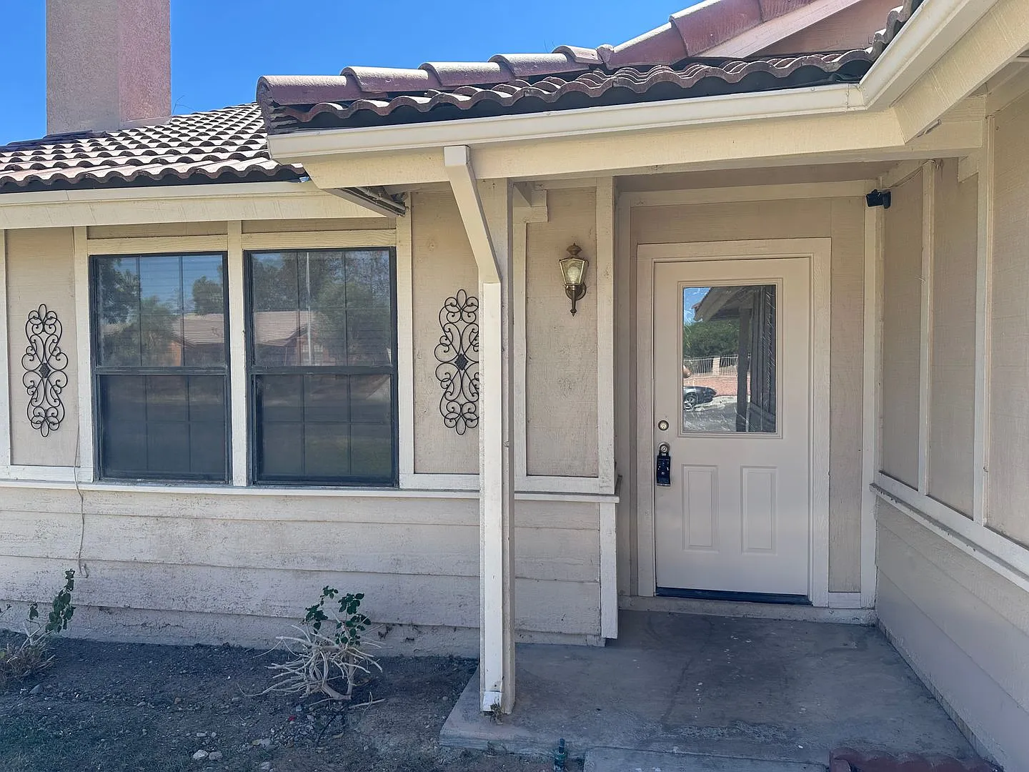 SW!! Spring Valley!! Single Story Covered Patio Fire Place!! Community Parks Nearby — Photo 4