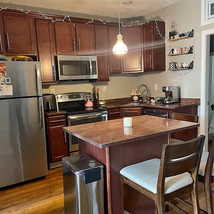 23 Hull St #3F