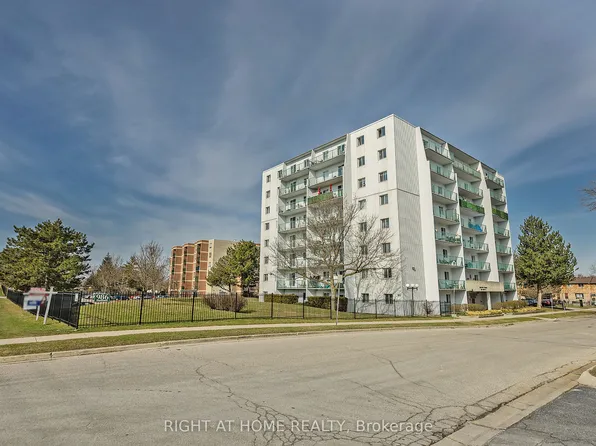 986 Huron St #701, London, ON N5Y 5E4
