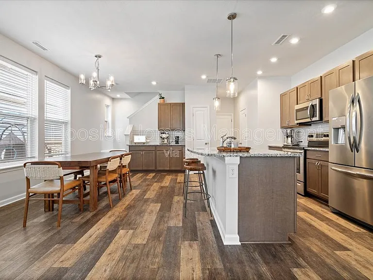 9239 Hawley Dr — Photo 11