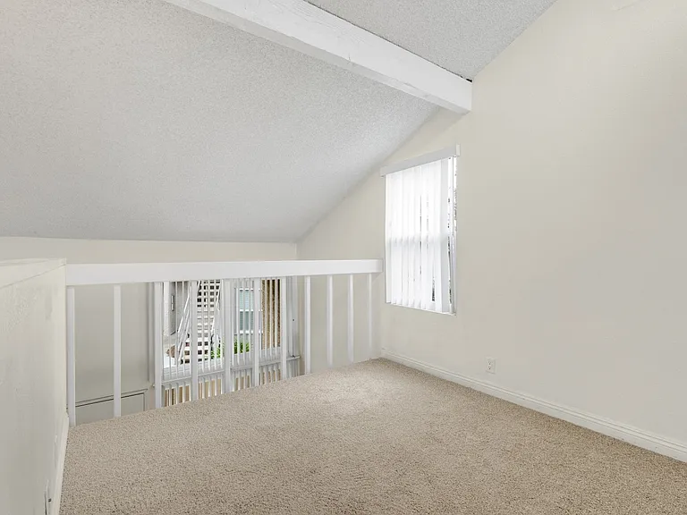 Park Place Apartments — Photo 36
