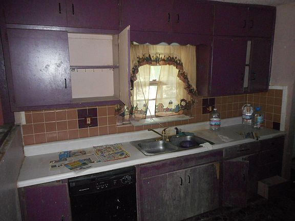 4th image of 3115 Waverly Ave
