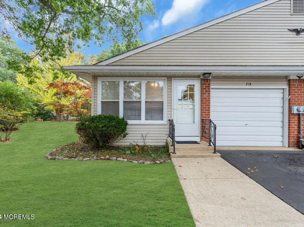 21 Crocus Lane #A, Whiting, NJ 08759