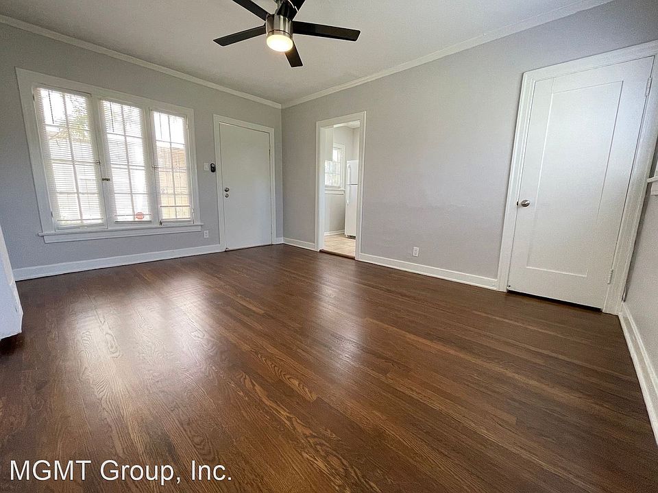 1st image of 832 N Poinsettia Pl #11315330
