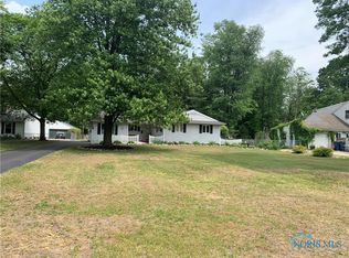 6220 Greenacre Rd, Toledo, OH 43615