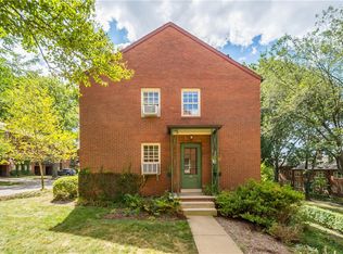 426 Sulgrave Rd, Pittsburgh, PA 15211