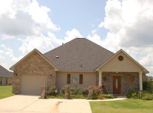 206 Perfect Pl, Bossier City, LA 71111