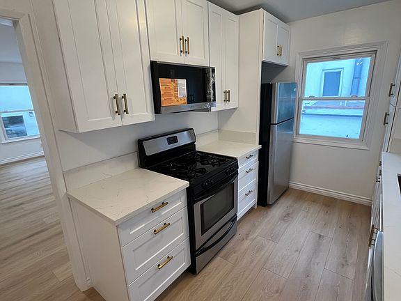 2nd image of 8825 1/2 Alcott St #3