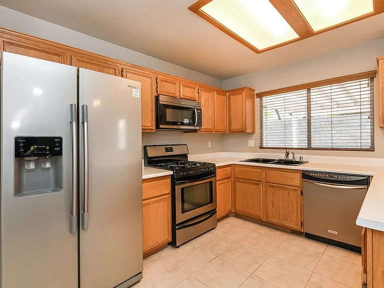 1113 Nordyke Ave — Photo 7