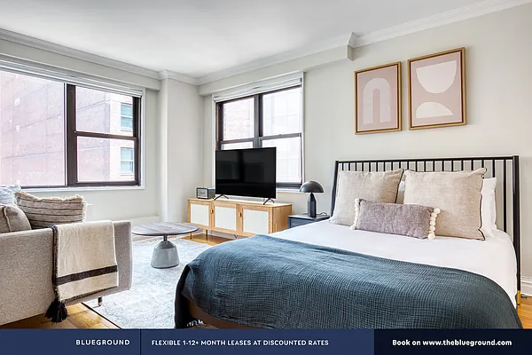 Rented by The Blueground | media 29