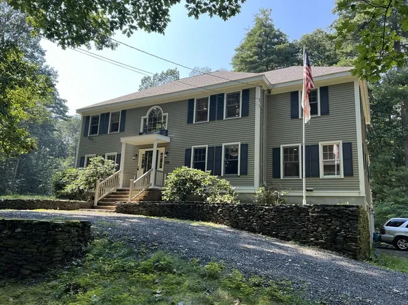 84 Eliot St, Sherborn, MA 01770