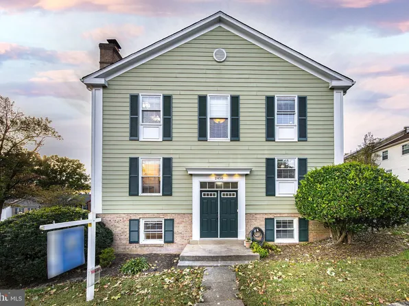 2450 Windbreak Dr, Alexandria, VA 22306