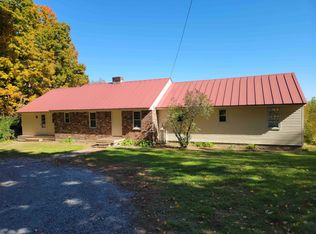 26 Forest Dr, Springfield, VT 05156