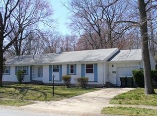 22 Wheatfield Dr, Wilmington, DE 19810