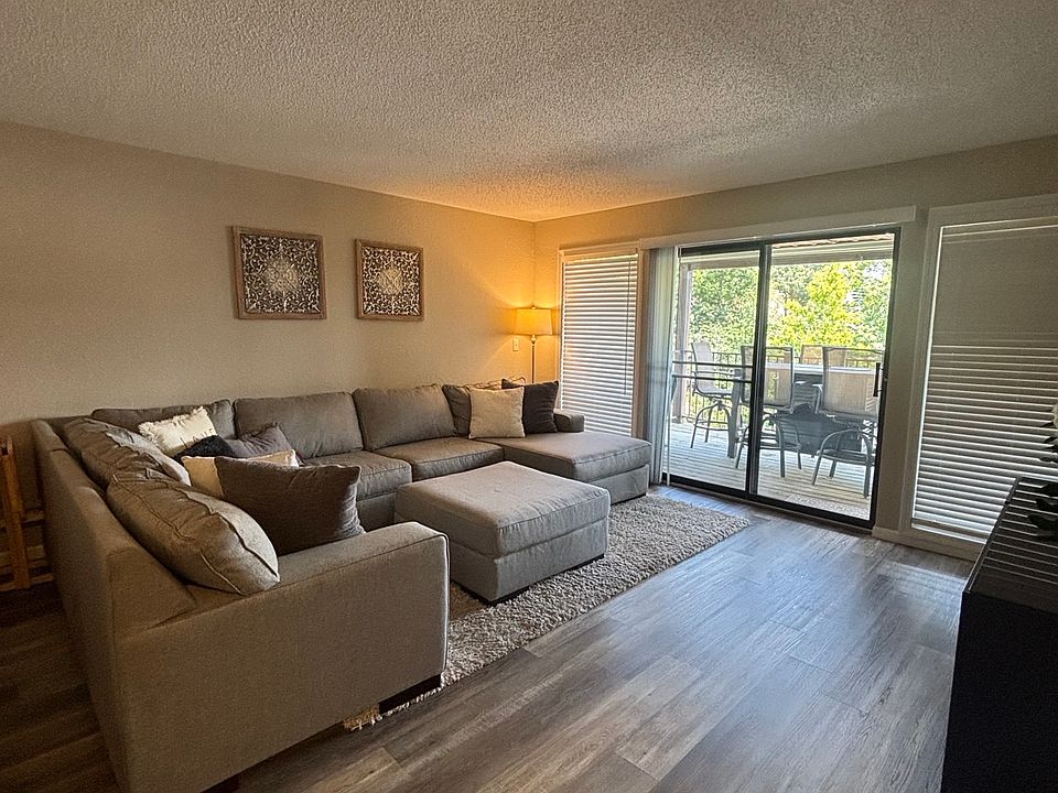 1st image of 21 Southwood Shores Cir #3A