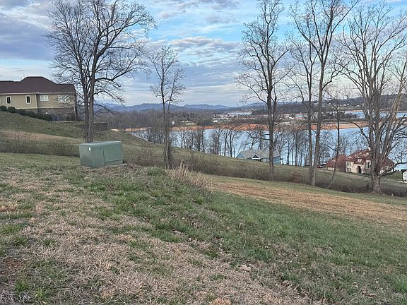 4th image of 2444 Starboard Crest Rd