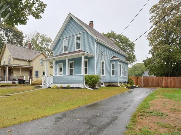 21 Oneida Ave, Brockton, MA 02301