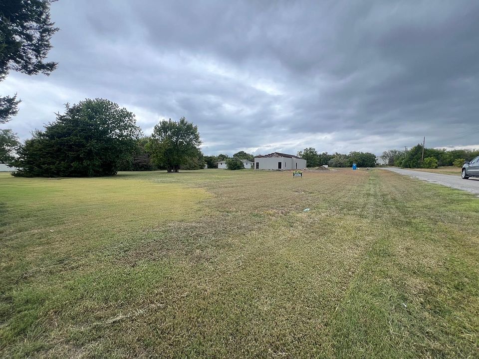 1st image of 2615 Sherwood Ave