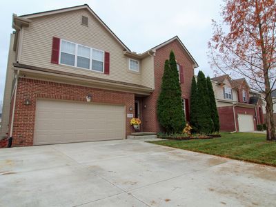 15586 Timbers Edge Dr, Clinton Township, MI, 48035
