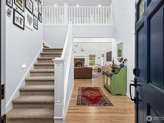 4th image of 13221 Teem Loop Road NE