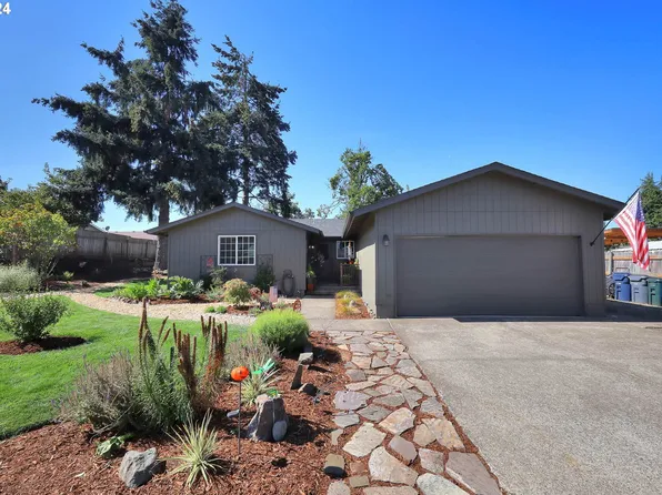 5635 D St, Springfield, OR 97478