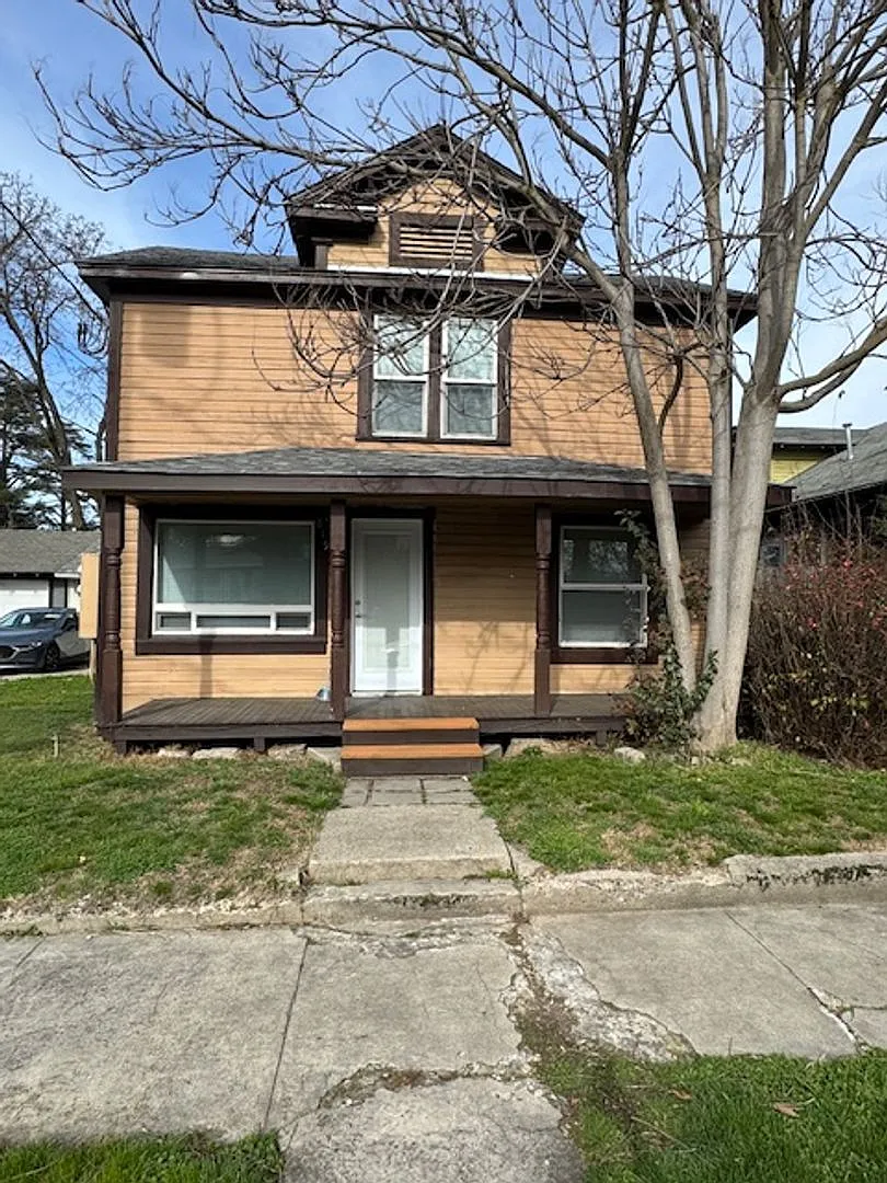 Building Photo - 819 Taylor St #3