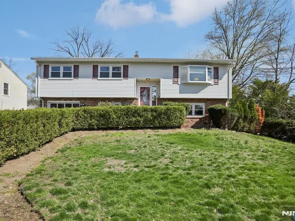 600 Martin Ave, Oradell, NJ 07649