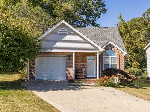 903 Stonebrook Ct, Paducah, KY 42003