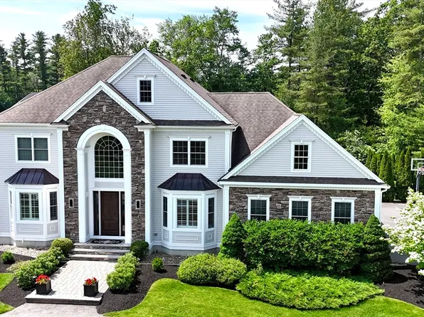 6 Little Meadow Way, North Reading, MA 01864