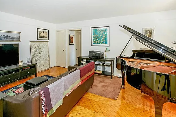 Sold by Jabour Realty Company | media 14