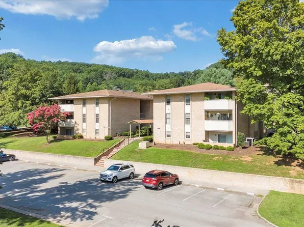 5260 Crossbow Cir Unit 7C, Roanoke, VA 24018